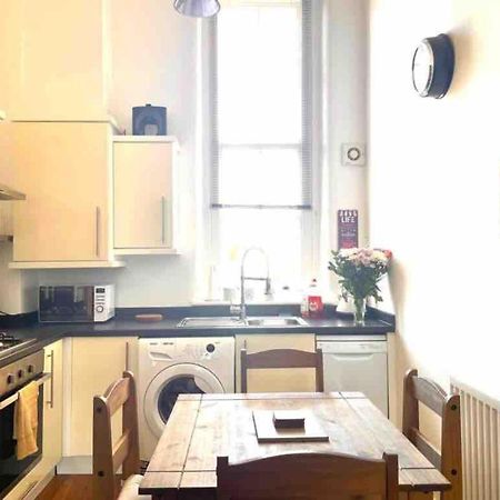 2 Bed Self Contained Apartment Рексъм Екстериор снимка